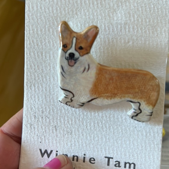 Brooch by Winnie tam , dog brooch - Picture 4 of 4